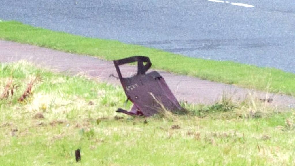 Bomb explodes in bin in Londonderry