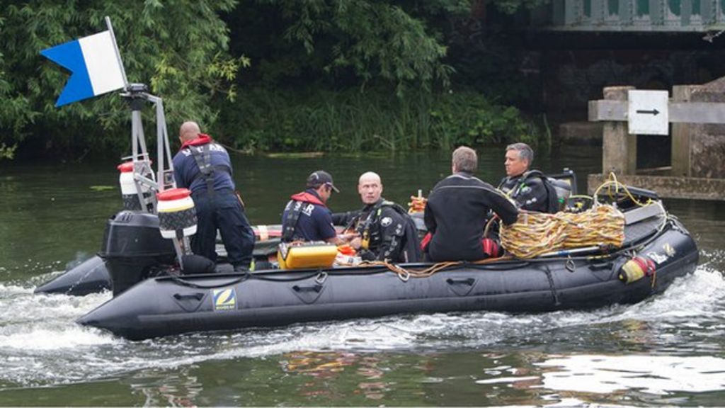 Great Ouse river search: Woman's body found