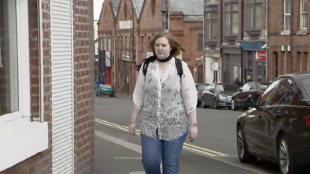 Brexit: Woman quits UK job to move to Poland