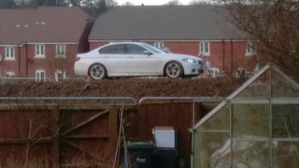 Temporary £3m road in Wiltshire opens to traffic