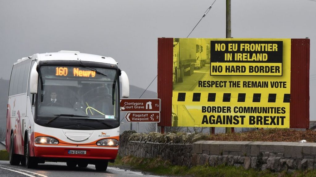 Brexit: EU backs Dublin on open Northern Ireland border