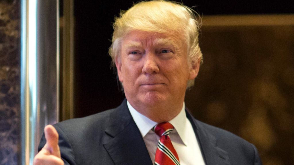 Trump 'to tear up trade rulebook', says adviser Scaramucci