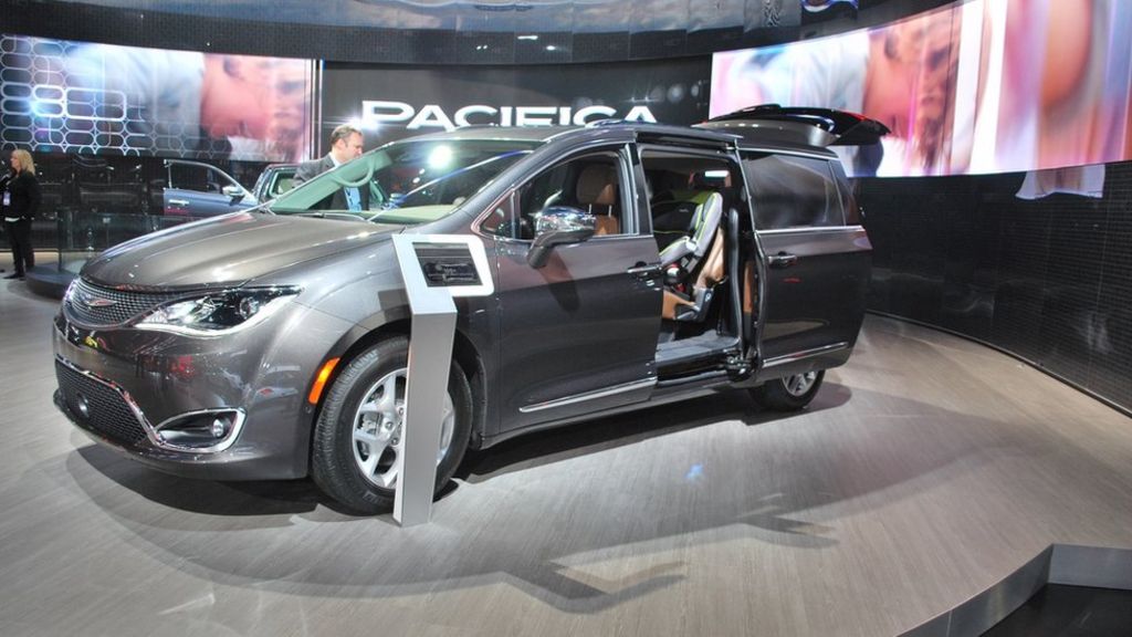 Oil slide won't halt electric future