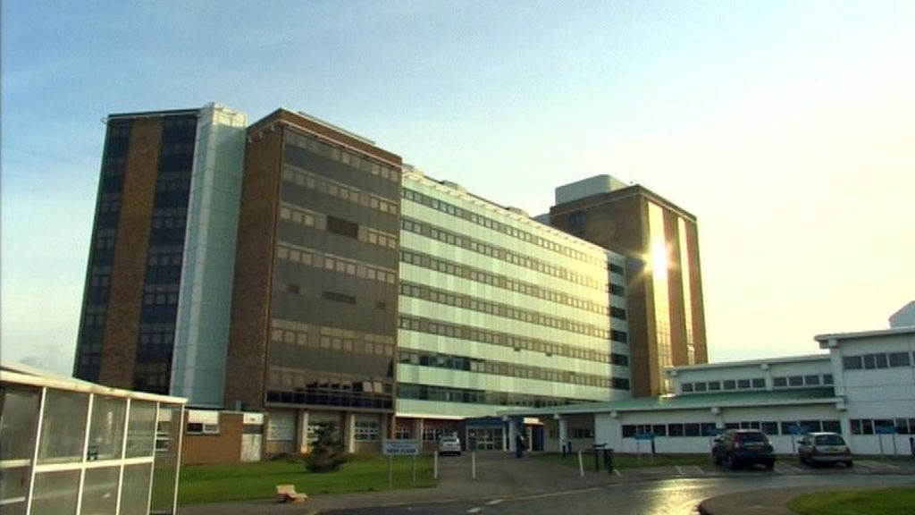 Staff at Altnagelvin A&E at "breaking point" over New Year