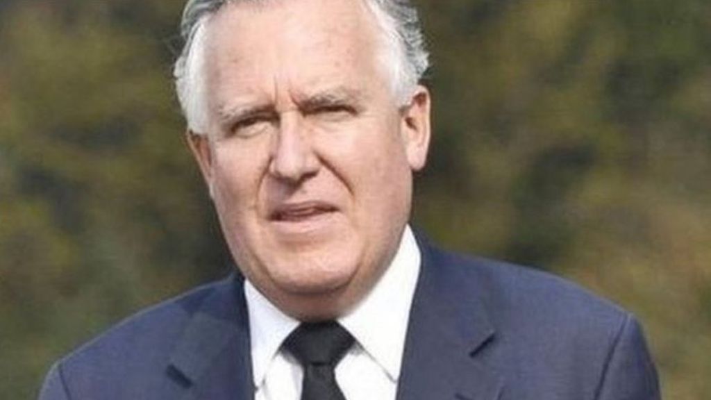 Brexit bill: Lord Hain to table amendment on 'keeping open border'