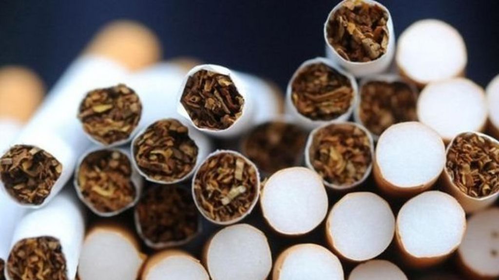 Court battle over plain tobacco packets