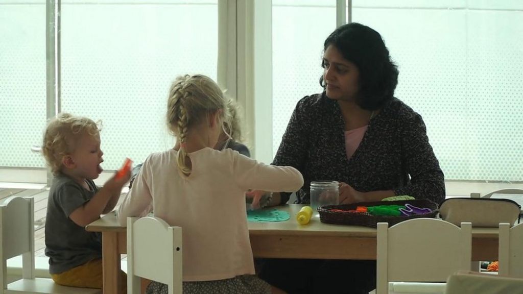 The 'mumpreneurs' helping parents go back to work