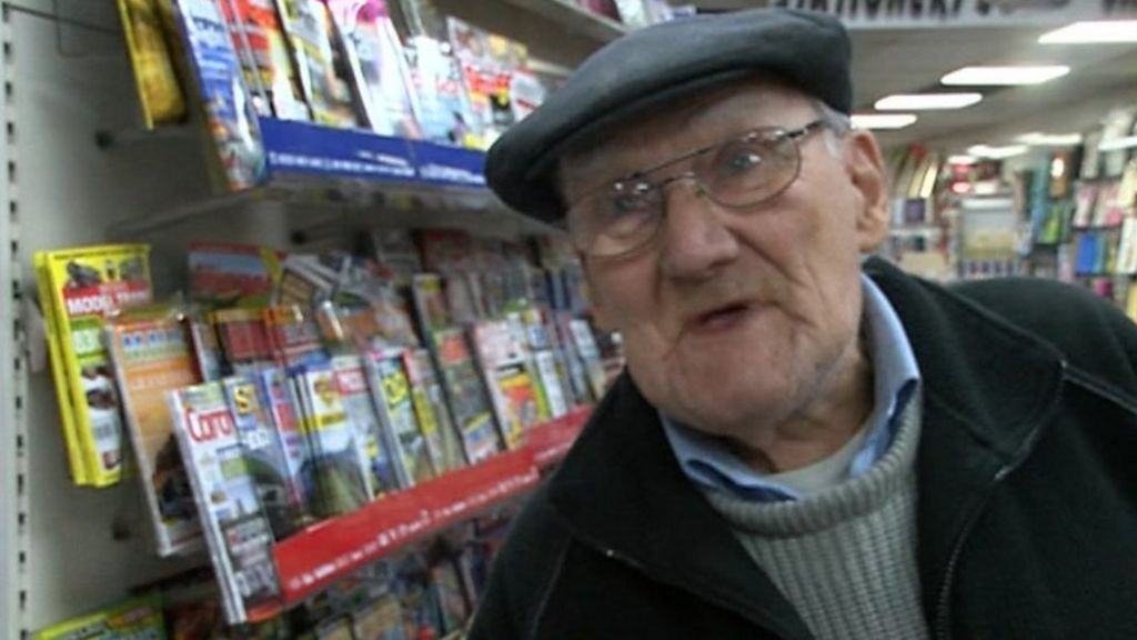 Paperboy, 90, paid in pints has no plans to retire