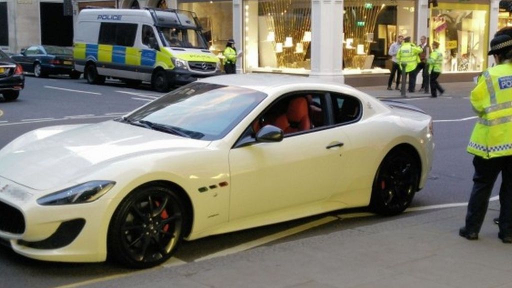 'Nuisance' supercar drivers targeted by police in Kensington and Chelsea