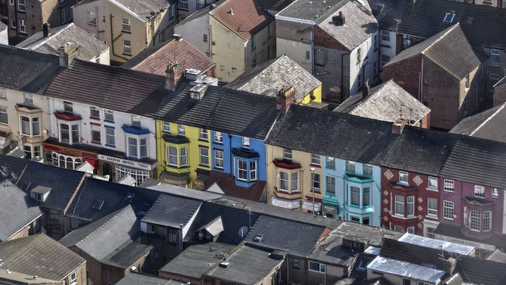Council crackdown on bedsit tenants