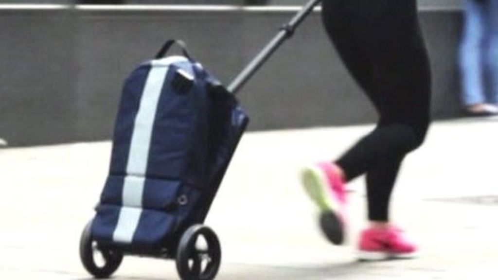VIDEO: A better way to carry luggage?