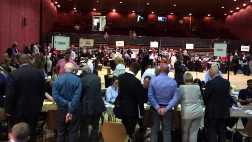Labour holds Nuneaton and Coventry