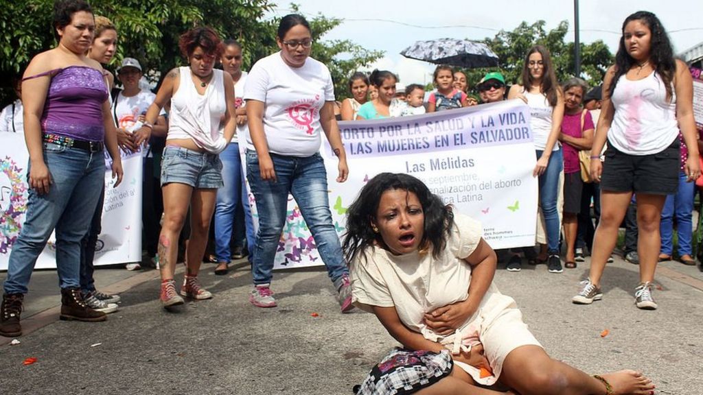 Queremos ayudarle a desarrollar su actividad y lograr sus objetivos comerciales y de comunicación