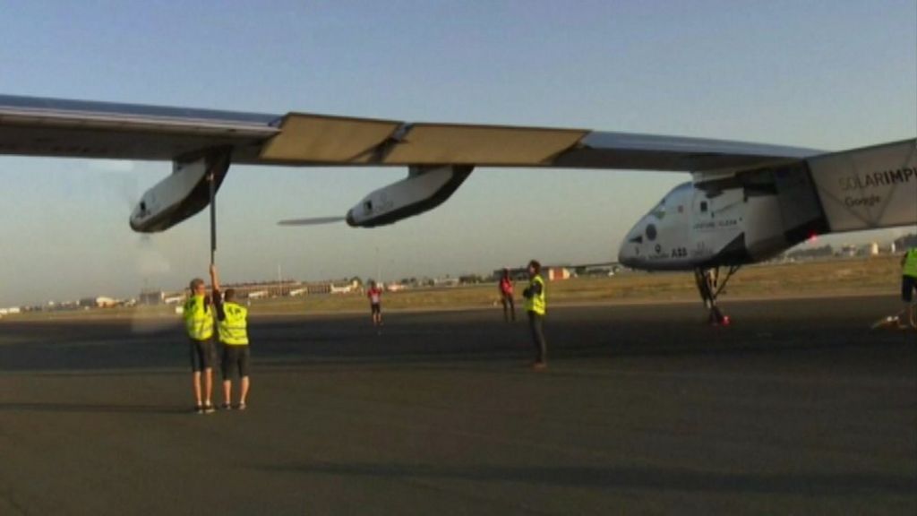 Solar Impulse completes Atlantic crossing with landing in Seville