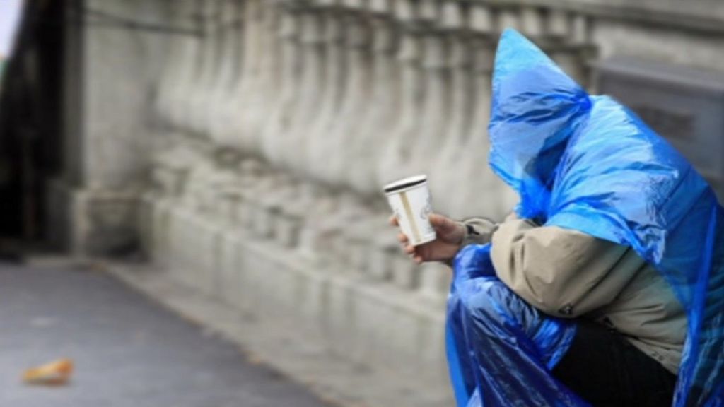 'Don't Give Money To Beggars,' Newcastle Shoppers Warned - BBC News