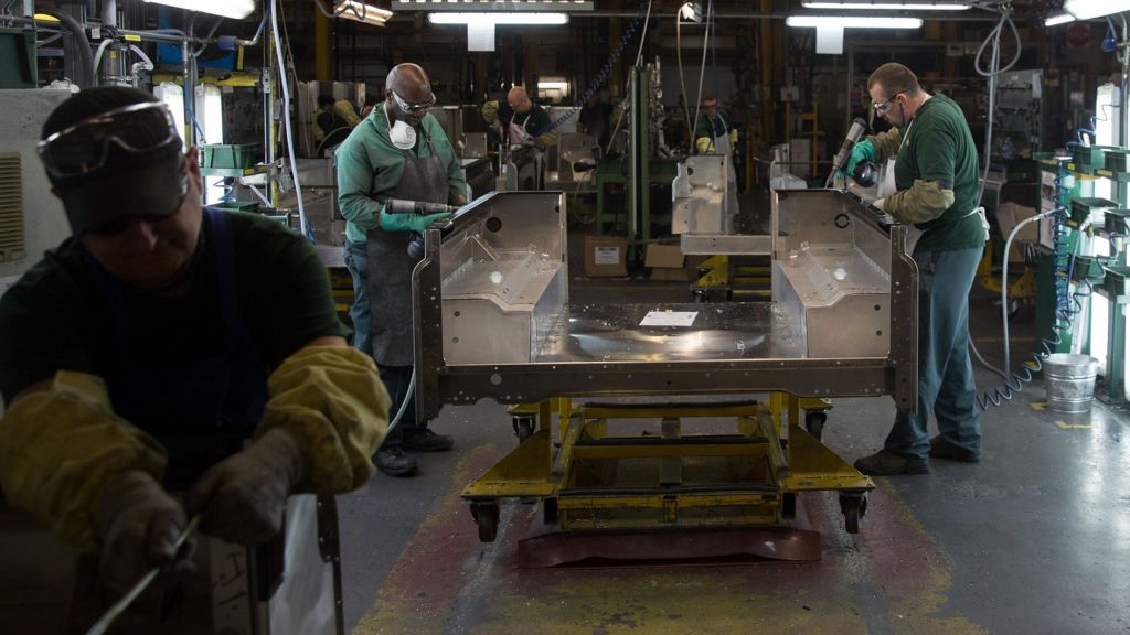 Illness forces 12% of workers to quit before pension age - TUC