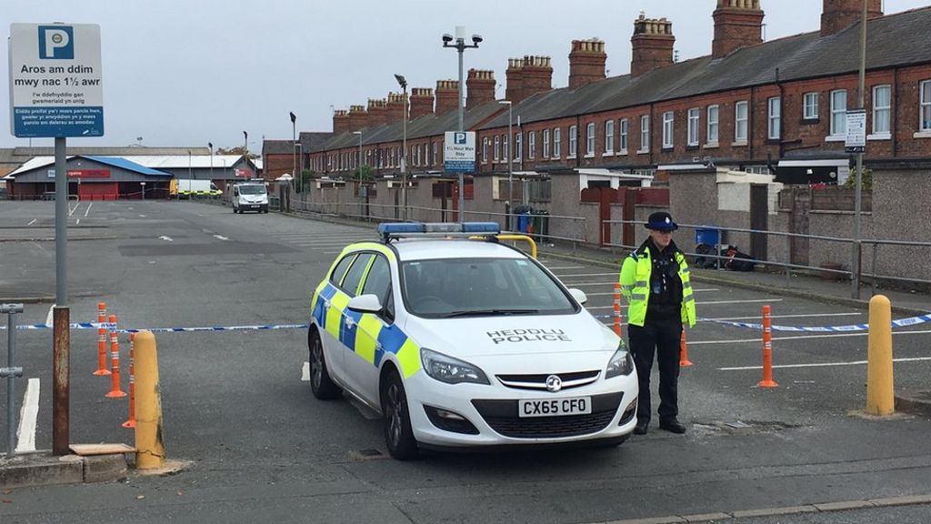 Three held over Mark Roy Mason Rhyl car park stabbing