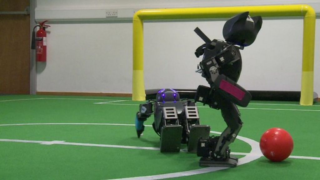 VIDEO: Robot footballers 'have a lot to learn'