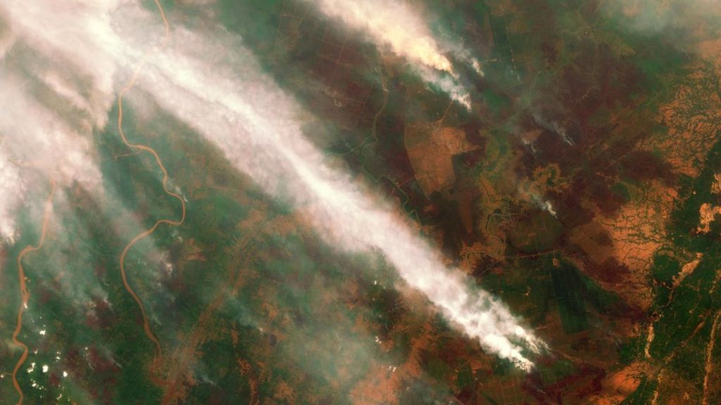 EU colour Earth cam now operational