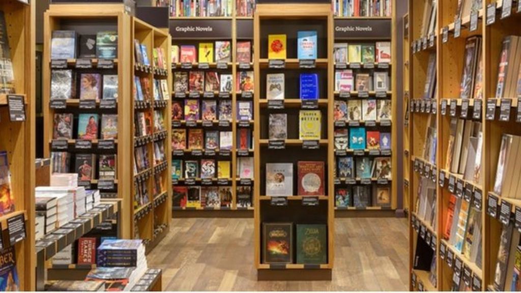 Amazon opens traditional bookshop