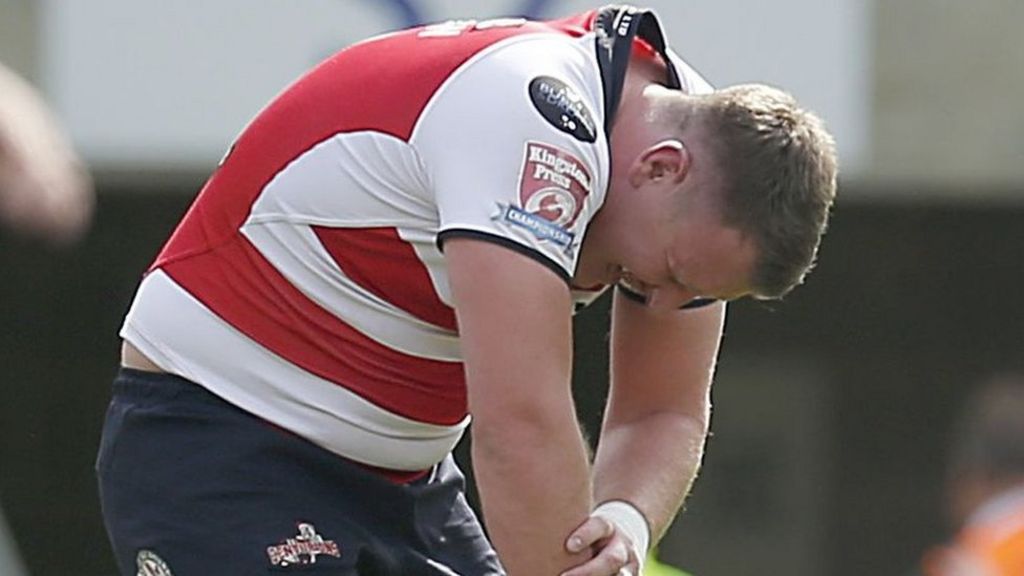 Leigh Centurions' Sam Barlow given ban for assaulting officer