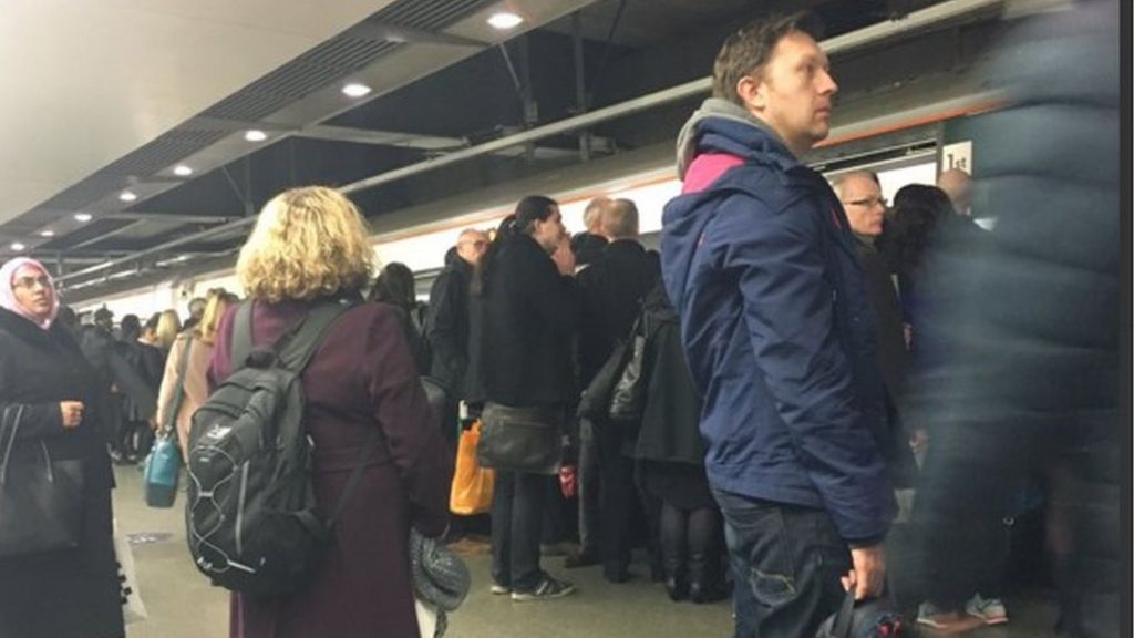 Luton Thameslink and East Midland trains delayed by cable damage