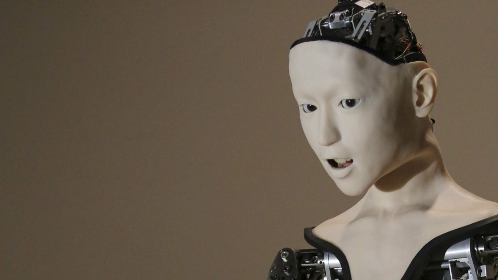 A robot that can sing by itself and other technology news