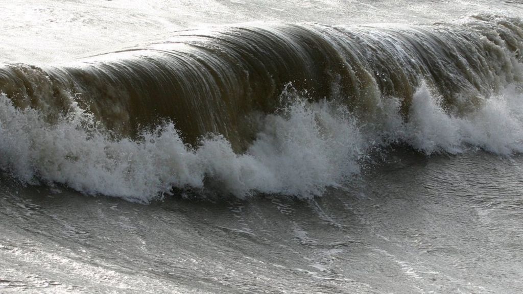 Massive Atlantic wave sets record, says World Meteorological Organization