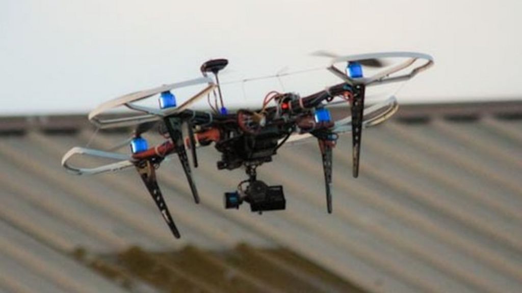 VIDEO: The drone guided by a robot