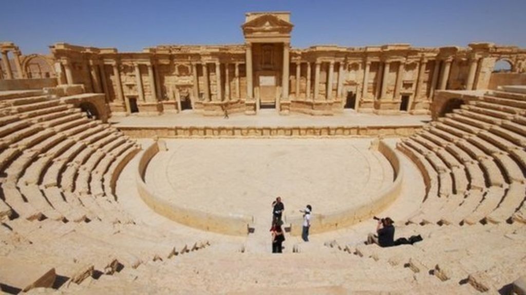 IS video 'shows murders at Palmyra'