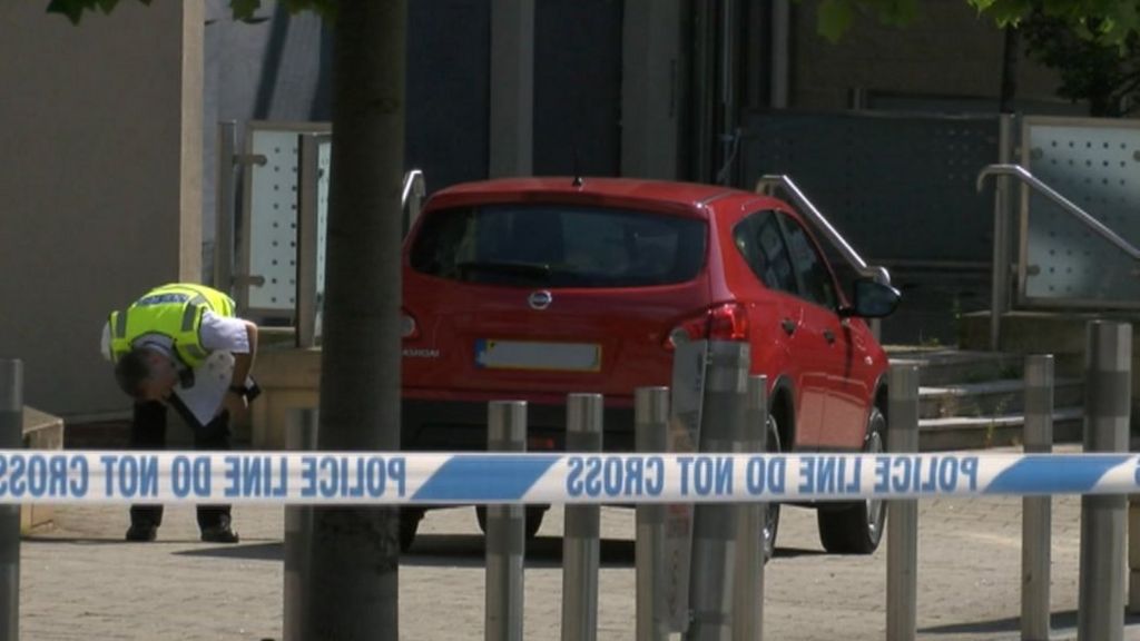 Girl, 2, seriously injured in crash