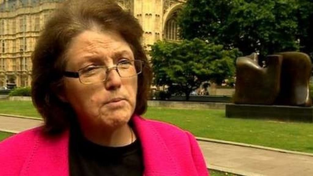 Diverted 999 call creates two-hour delay
