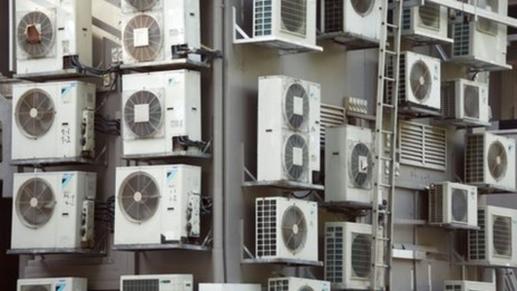 UN moves to ban 'fastest growing' greenhouse gases