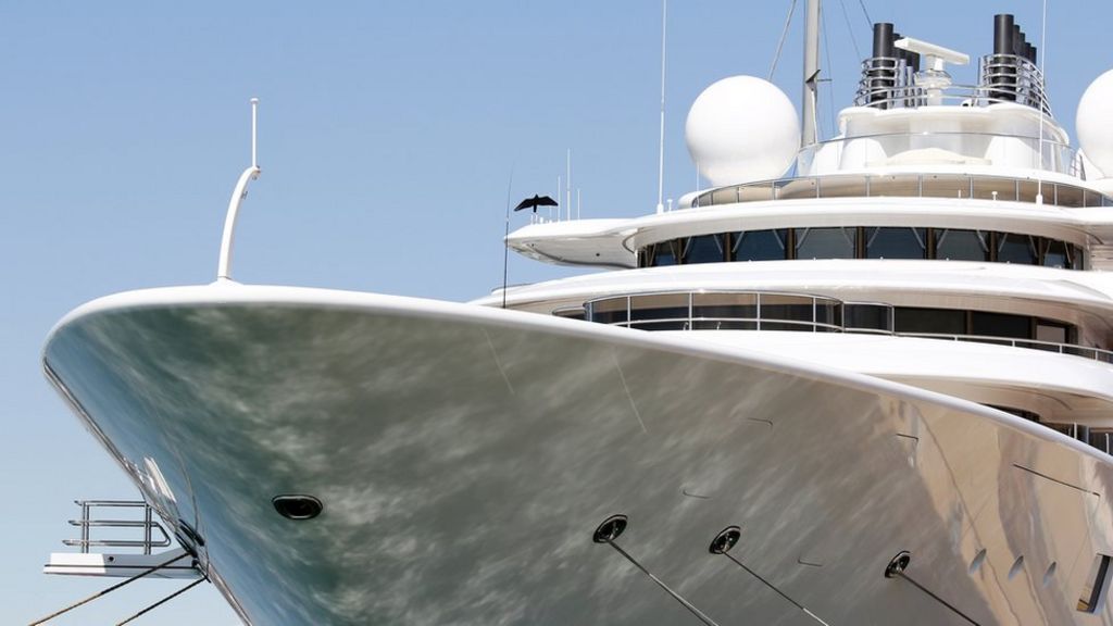 Yacht fire among late tax return excuses