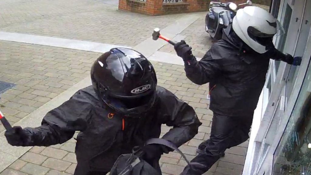 Jeweller 'chases off' knifeman in raid