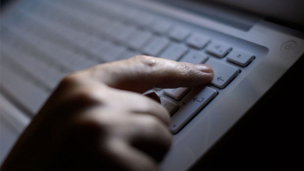 Spies' 'staggering' data requests