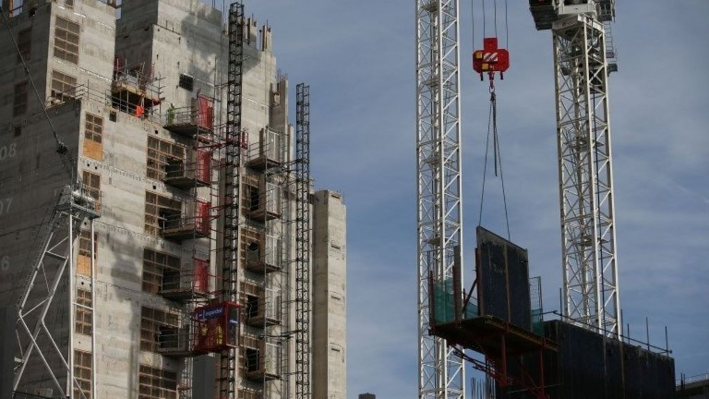 UK construction weakest in four years, ONS says