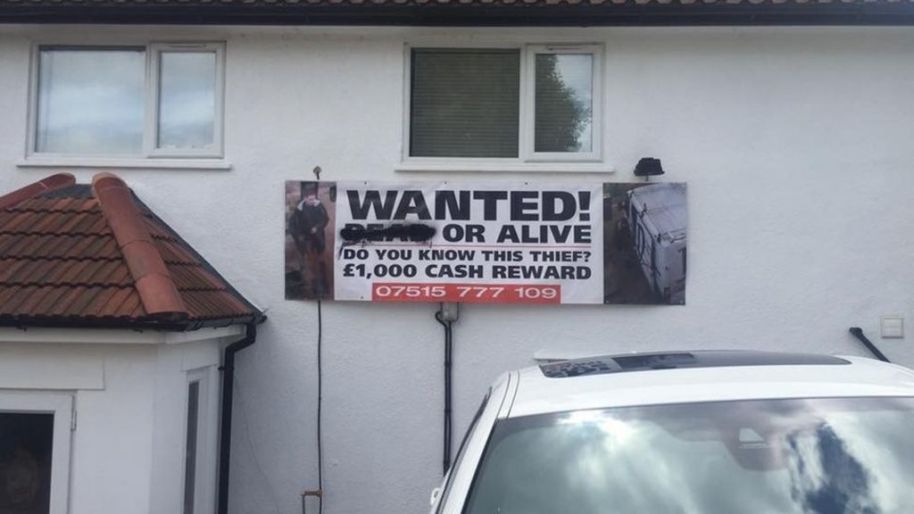 Croydon burglary victim 'threatened' over wanted dead or alive poster - BBC News