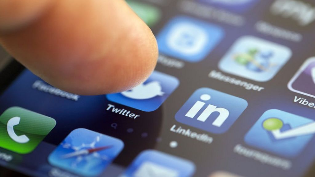 Pre-roll ads come to Twitter videos