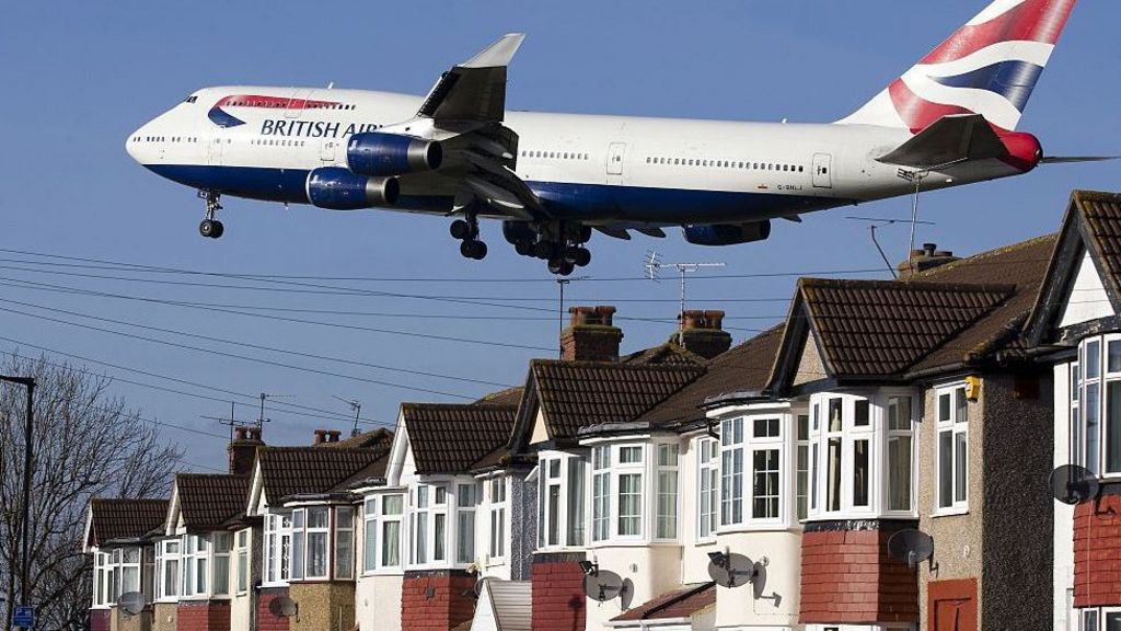 Transport Secretary 'baffled' by TfL's Heathrow expansion cost estimate