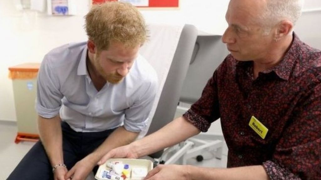 Harry gets an HIV test to raise awareness