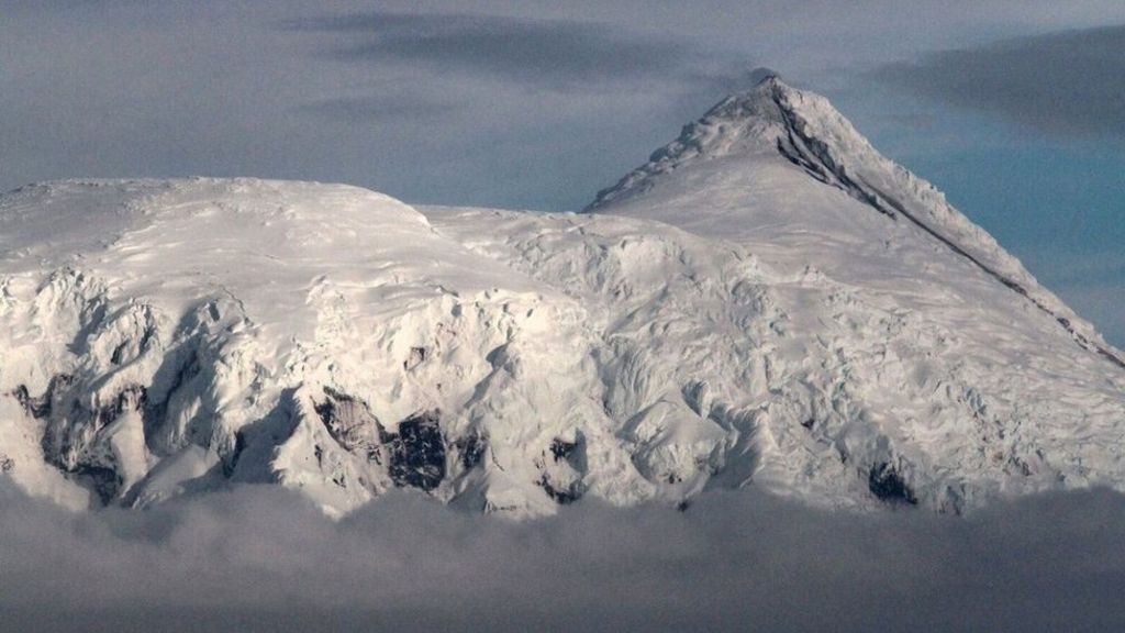 Rare view of Australia volcano eruption