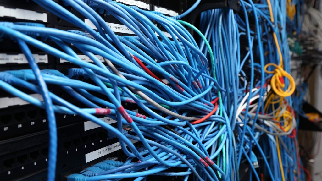 Net firm finds 'unauthorised' code