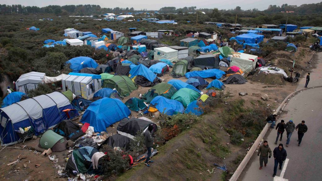 Migrant crisis Calais camp population 'doubles to 6,000' BBC News