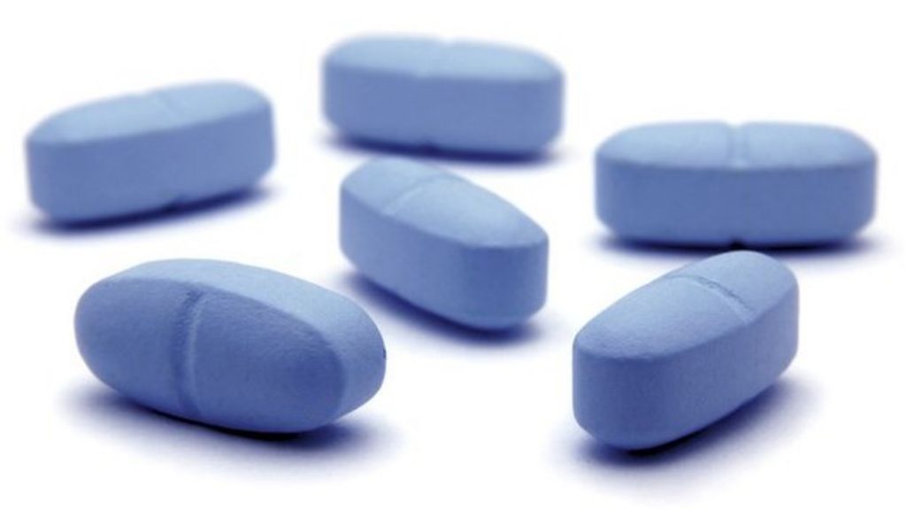 Three in hospital after drug reaction