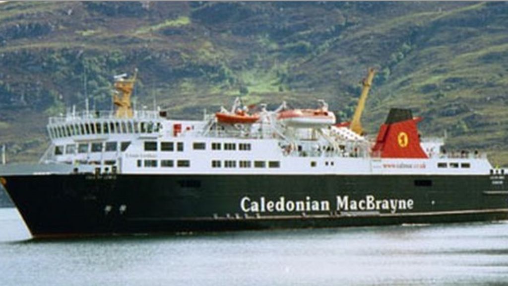 Kintyre ferry launches after pilot run