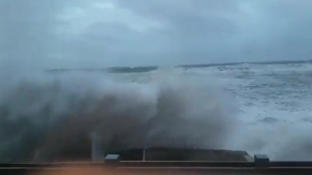 VIDEO: Giant waves stops train in its tracks