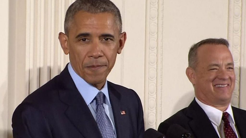 Obama's jokes at presidential medal winners' expense