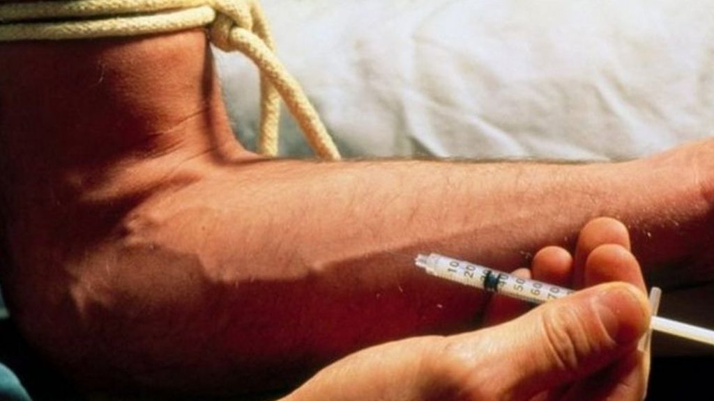 Addicts 'risk death' after hospital