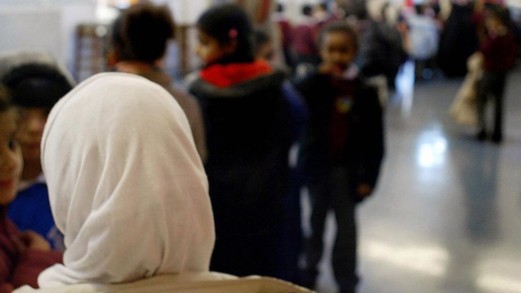 Muslim pupil's headscarf ban at Catholic school challenged